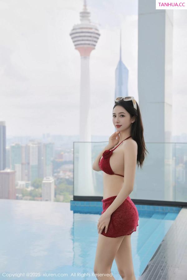   [XiuRen]高清写真图 2025.04.18 No.10172 Candy糖糖 红色比基尼第9张图片